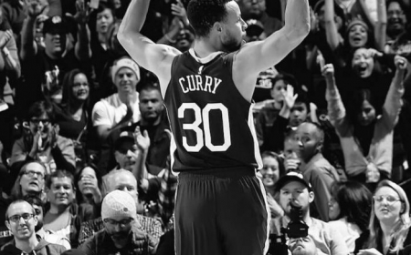 Stephen Curry Wallpaper to Celebrate His MVP Worthy Numbers in 2021