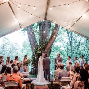 Low-Key Backyard Wedding Ideas for the 2021 Wedding Season