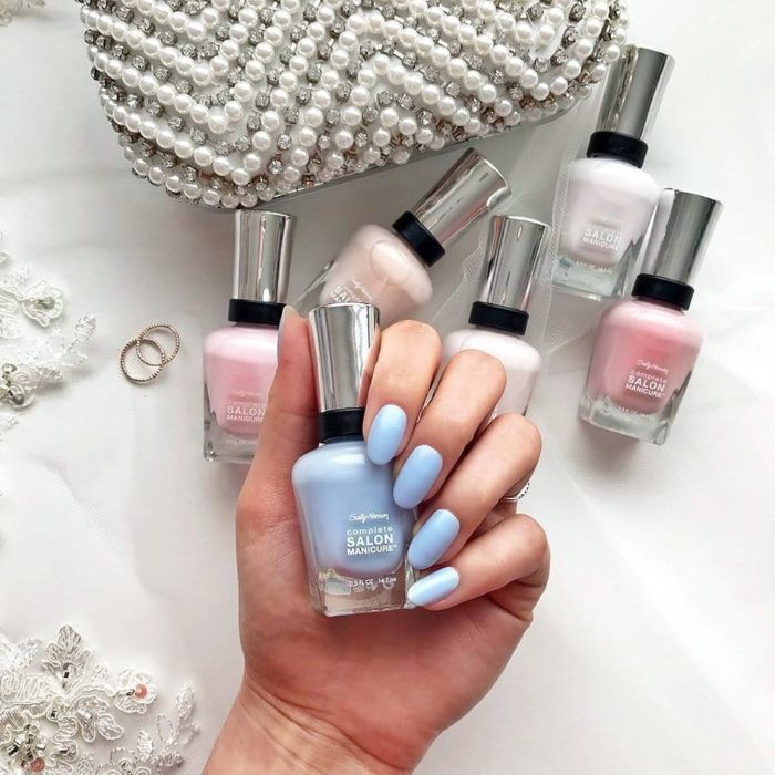 medium length almond nails bright summer nails blue nail polish with matte finish