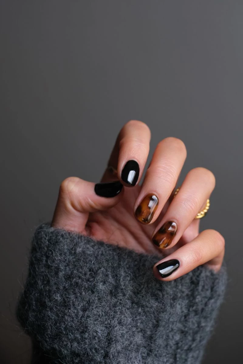 black brown gel nail designs short