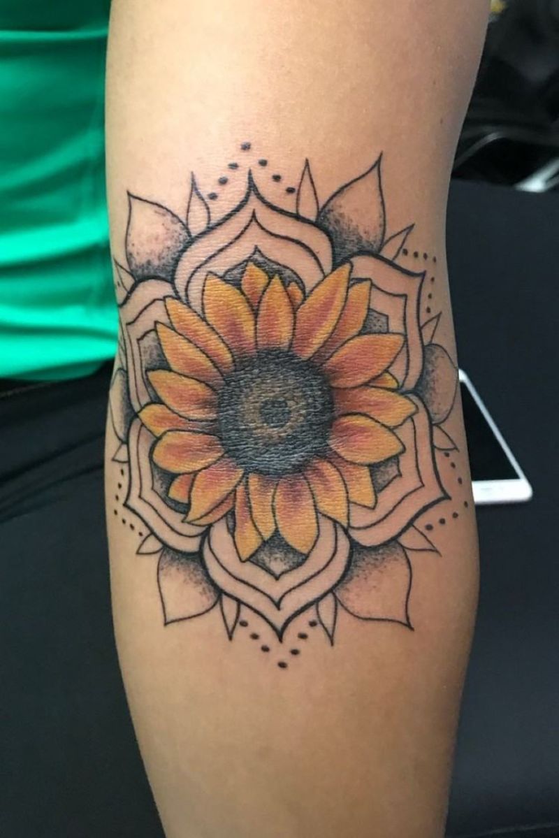 24 Best Sunflower Tattoo Ideas And Placements  TattooTab