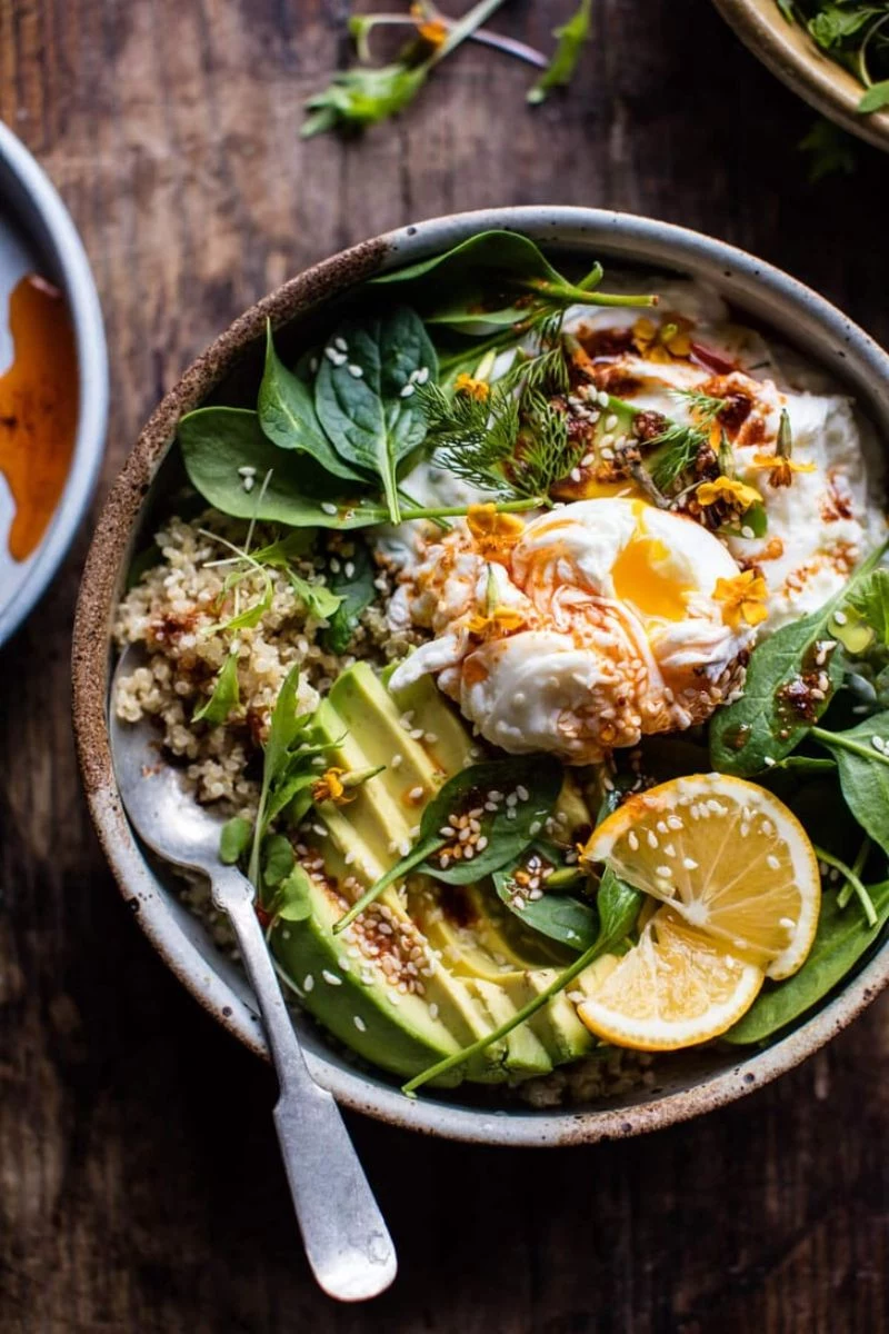 quinoa salad mediterranean diet breakfast avocado spinach