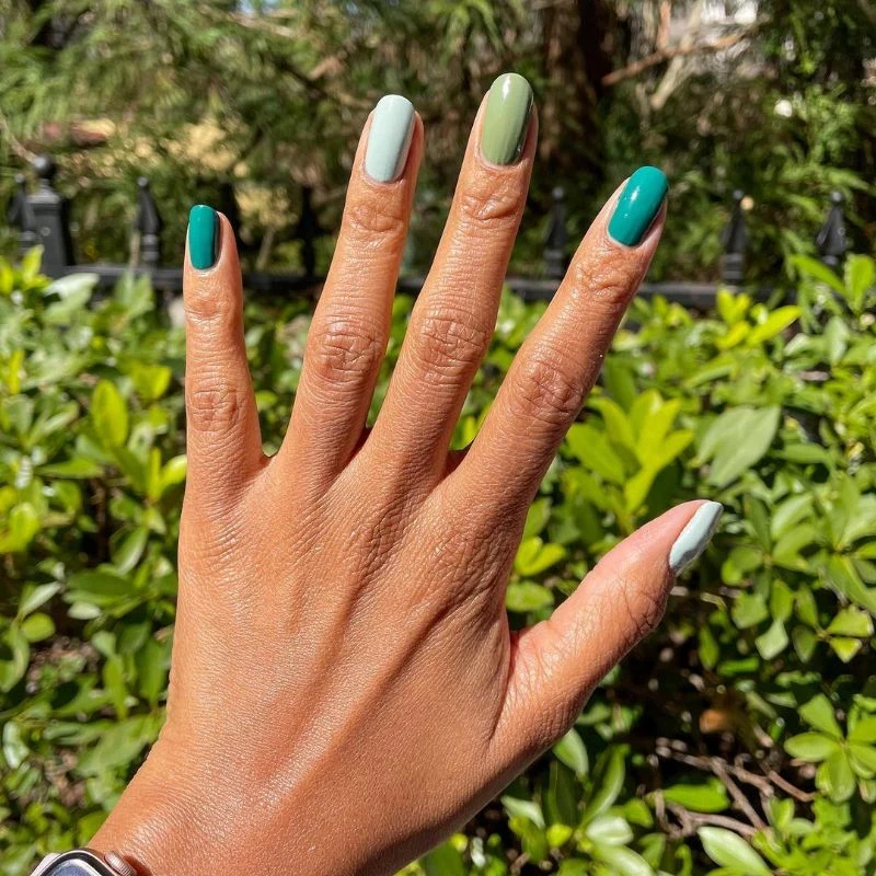 shades green blue short gel nail designs