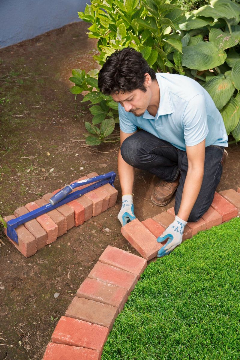 diy old bricks flower bed edging