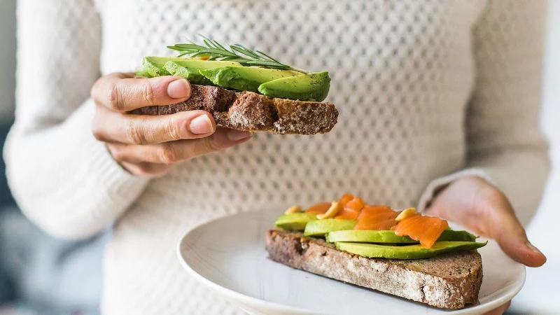 best snacks for weight loss avocado toast