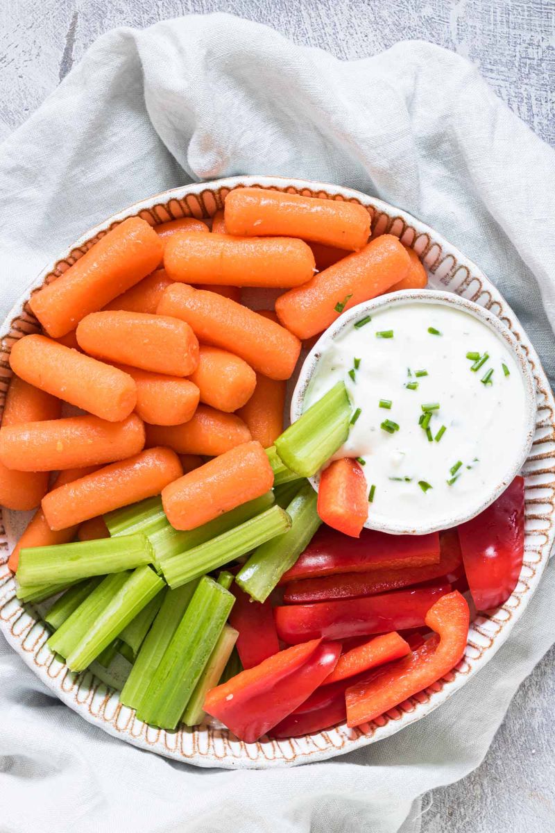 yogurt dip best snacks for weight loss with veggie slices