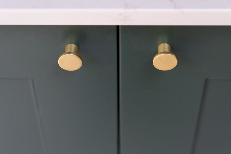black cabinets easy kitchen updates brass knobs