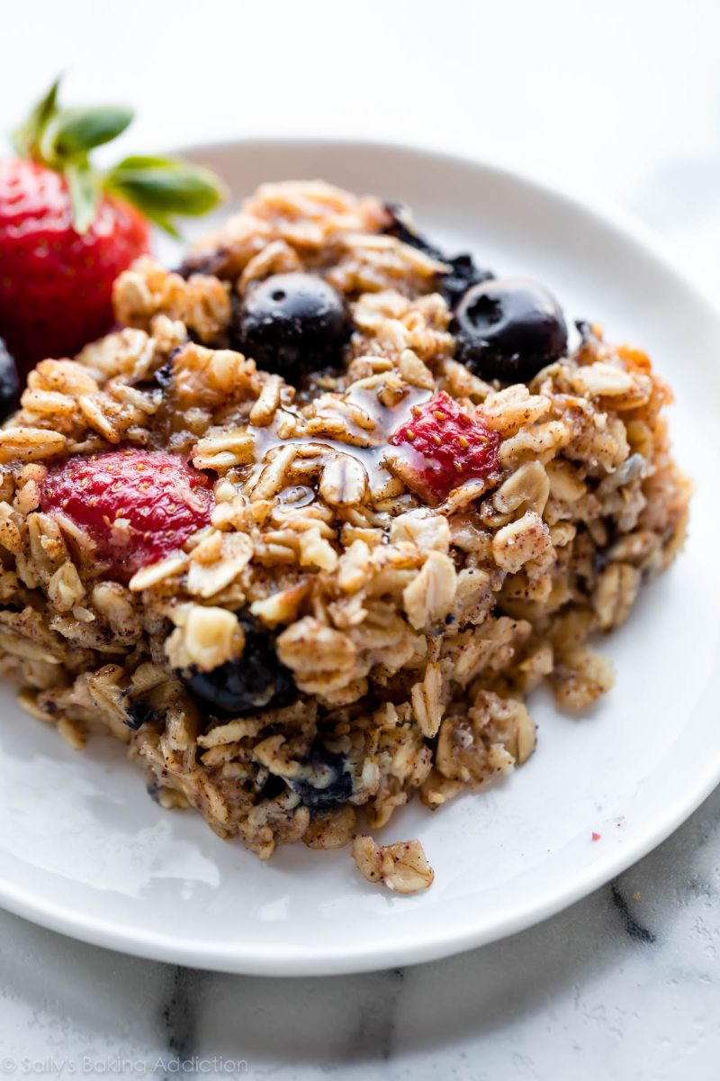 oatmeal benefits baked oatmeal with berries