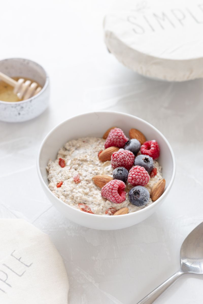 Is oatmeal good for you – oatmeal benefits + 6 healthy recipes