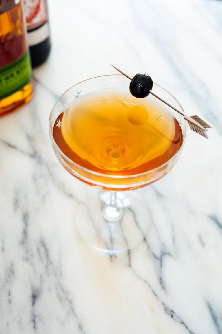 12 Classic whiskey cocktails recipes you absolutely have to try