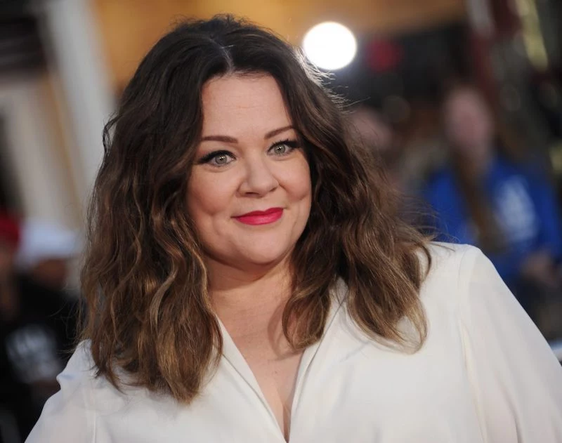 melissa mccarthy double chin round face medium length hairstyles