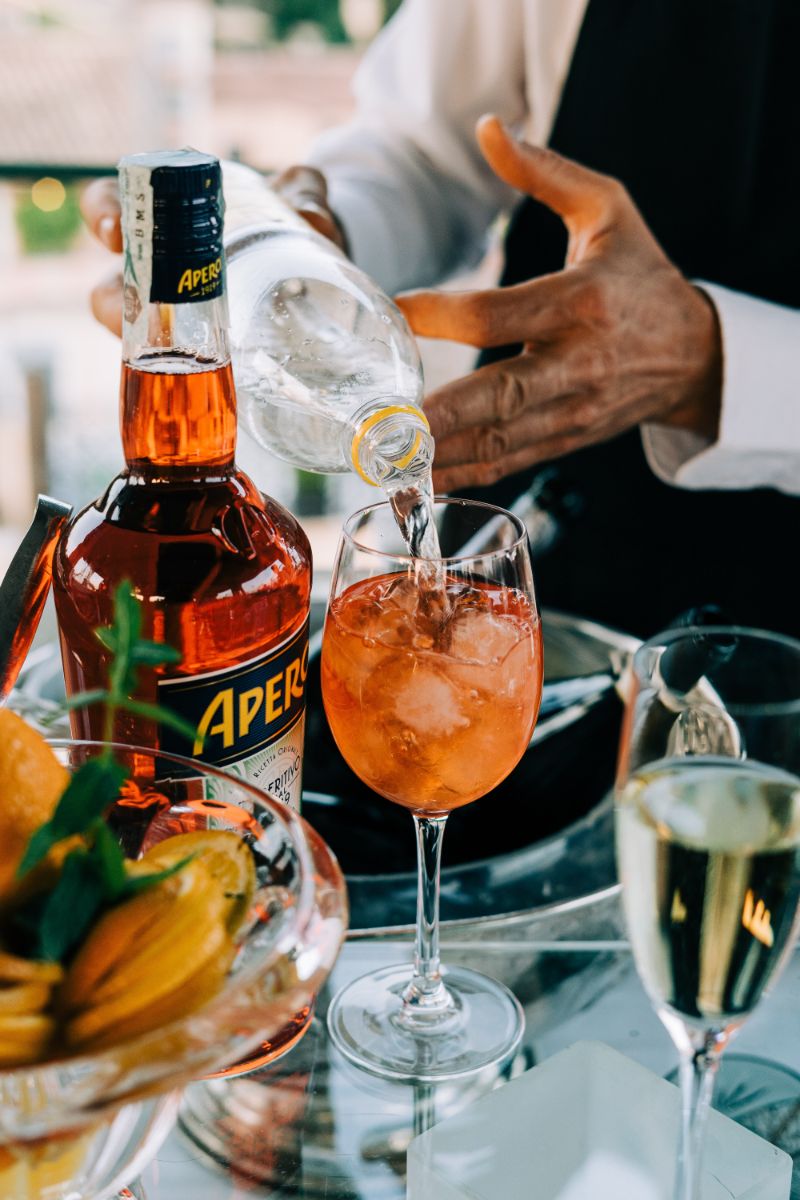 aperol spritz cocktail recipe champagne mixed drinks