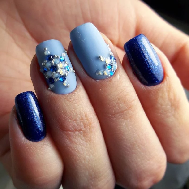 blue nail designs 2021 with rhinestone stars