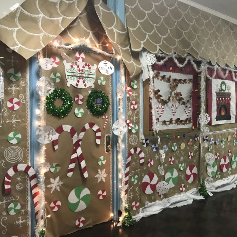 christmas door decorations gingerbread house