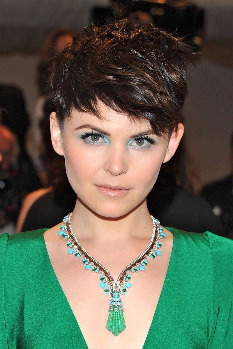chubby face double chin pixie cut short hairstyles for women of all ages