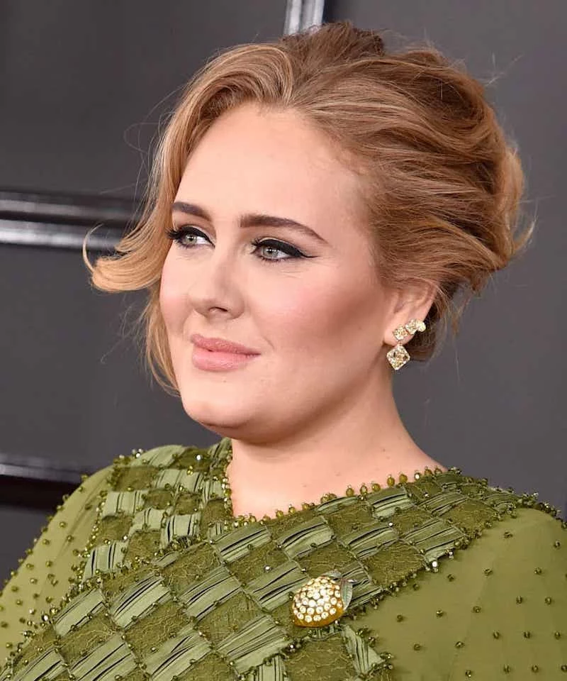 double chin short hairstyles for round faces women adele red carpet look
