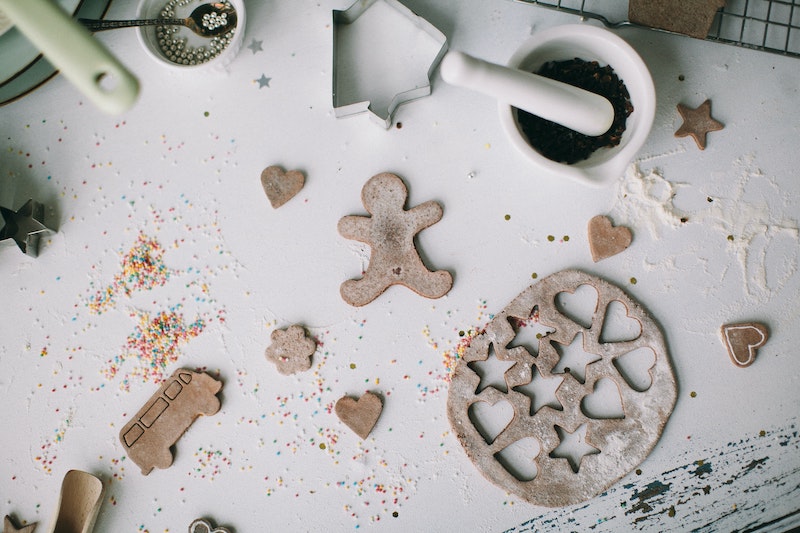 gingerbread man paleo cookies to make at home on christmas