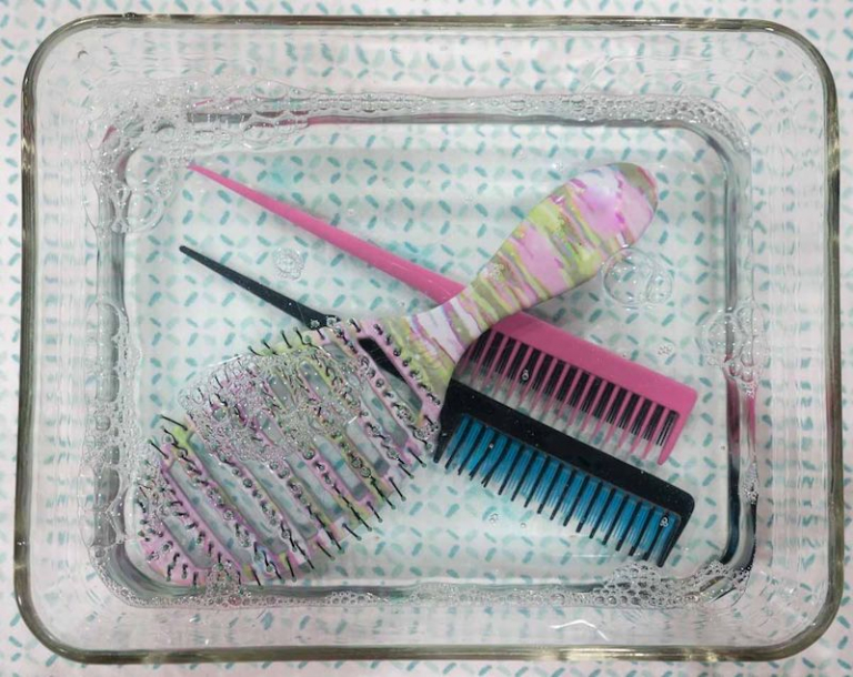 How to clean a hairbrush tips and tricks