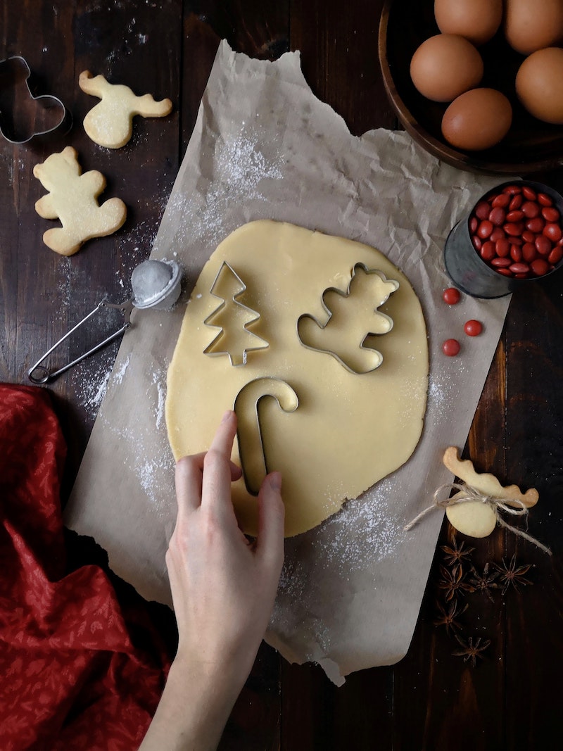 tasty and easy cookie recipes with few ingredients to bake this christmas