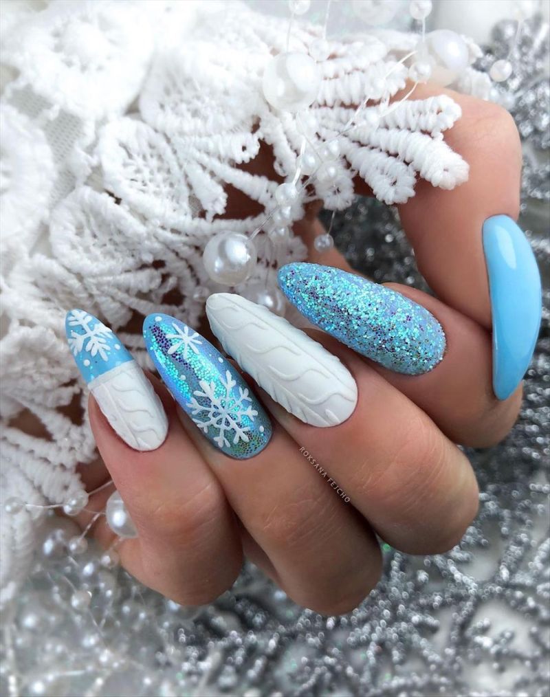 Icy blue Christmas nail designs you have to try Architecture, Design