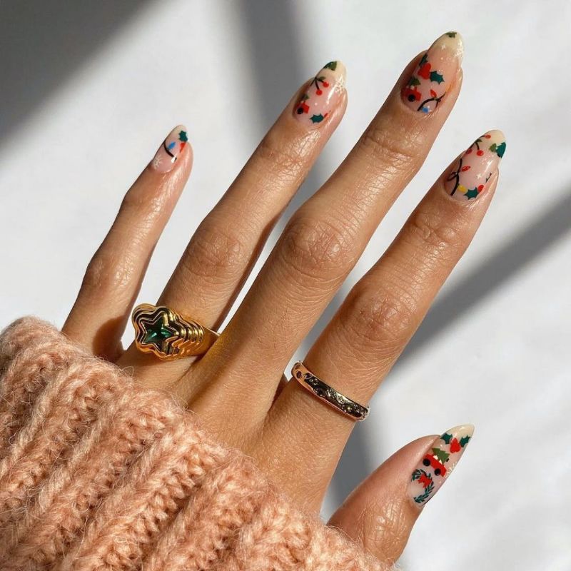 Christmas nail designs 2021 just in time for the beginning of the holidays