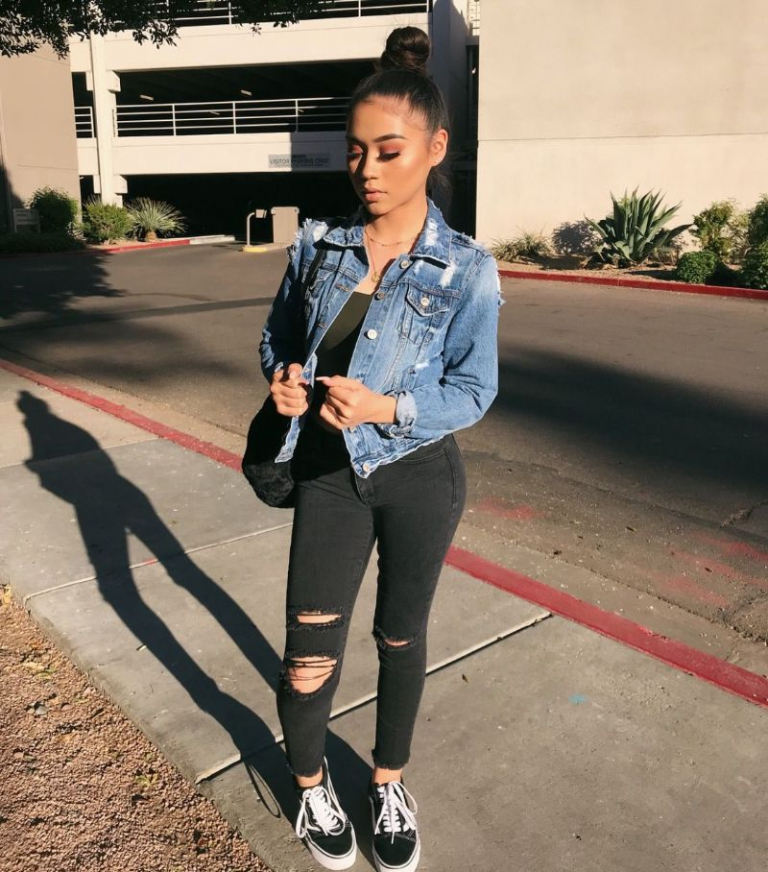 Make a statement with these high school cute baddie outfits to rock in 2022