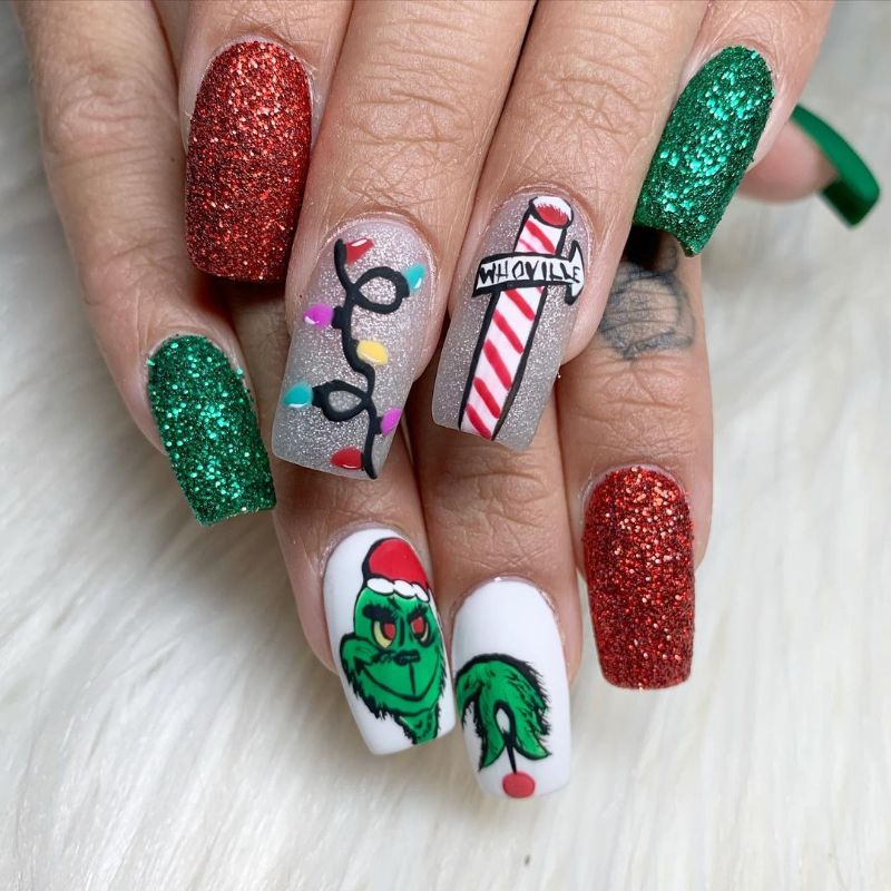 grinch inspired simple christmas nails with glitter