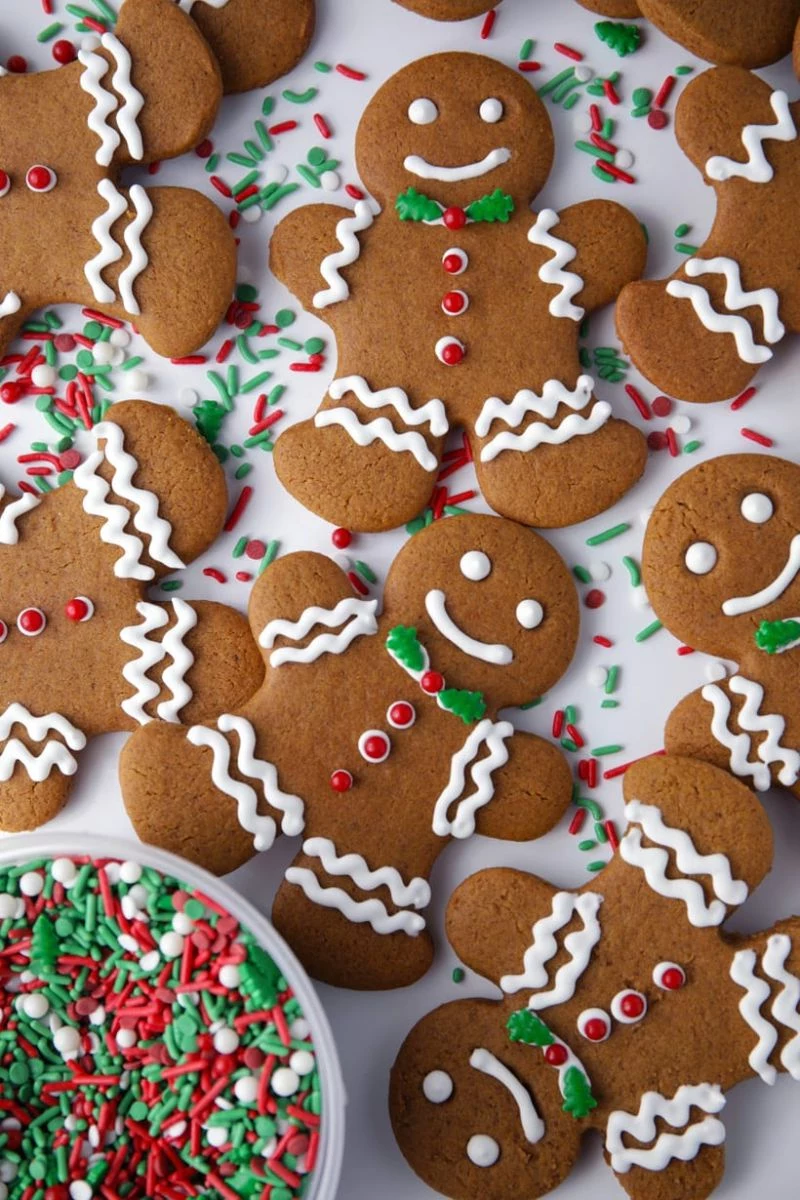 homemade decorating gingerbread cookies with icing
