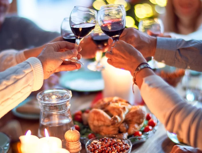 unforgettable christmas eve dinner party with your loved ones