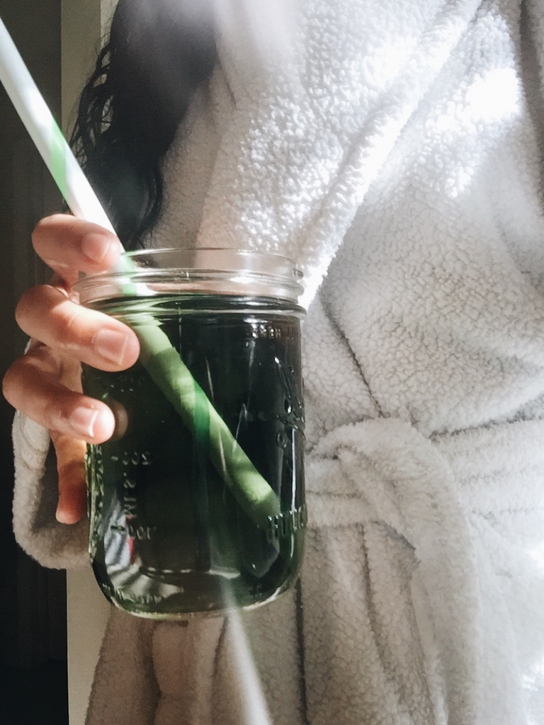 Liquid chlorophyll benefits Body Detox & Clear Skin?