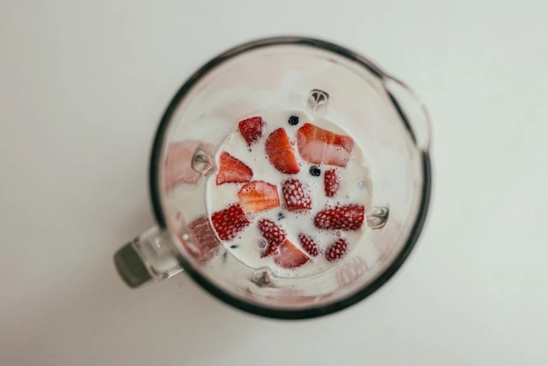 how many calories in a protein shake with strawberries and almond milk