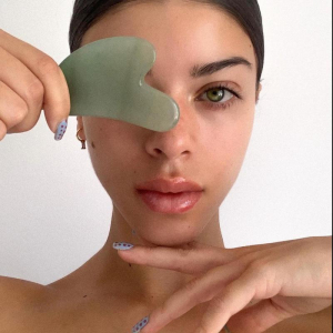 Gua Sha Guide: Which stone is best for you?
