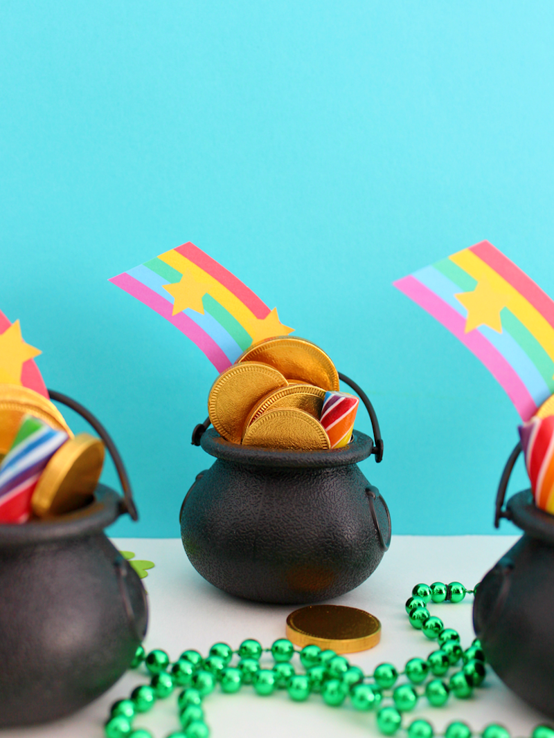 pinterest st patrick's day crafts cauldrens with chocolate