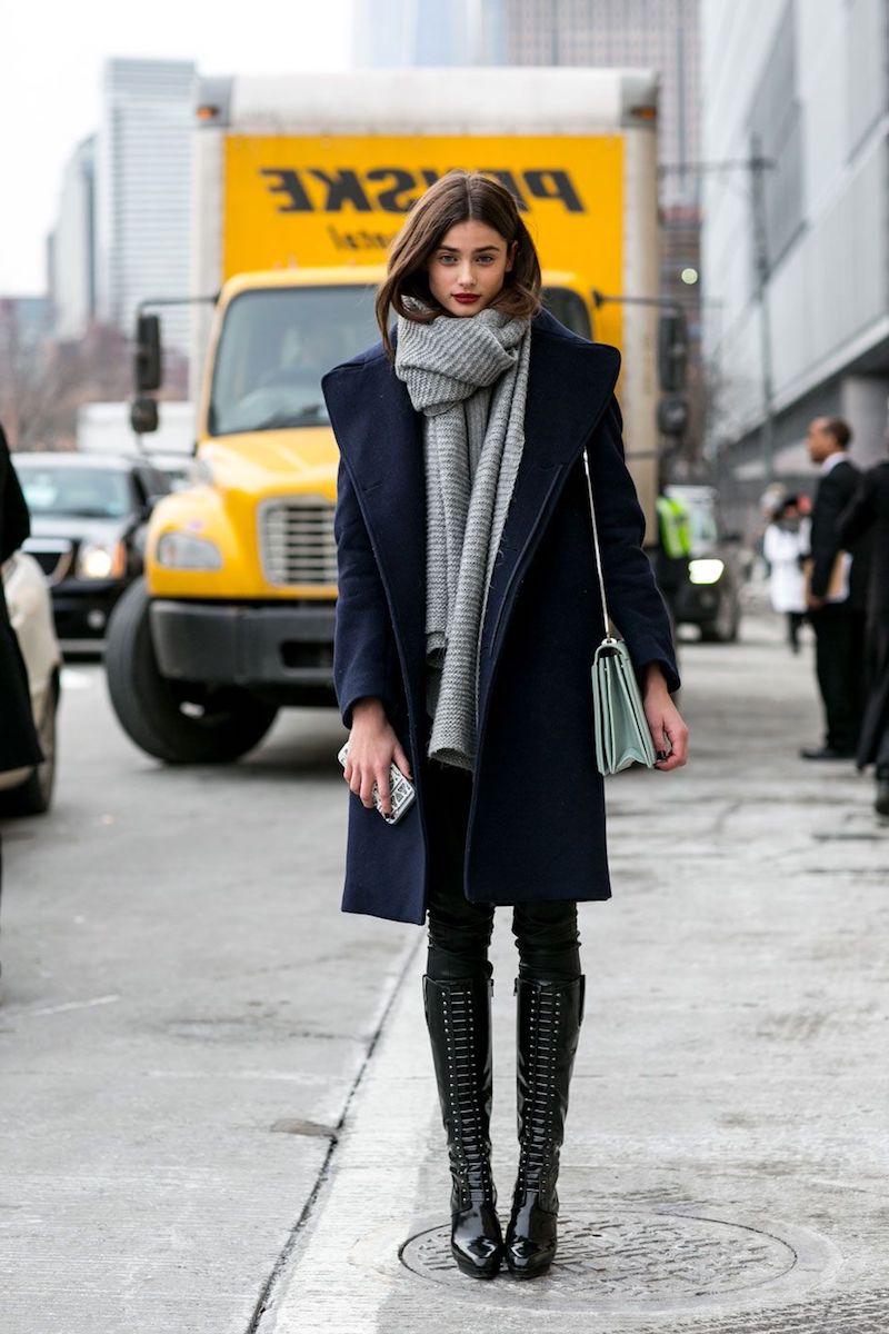 what to wear in new york big scarf
