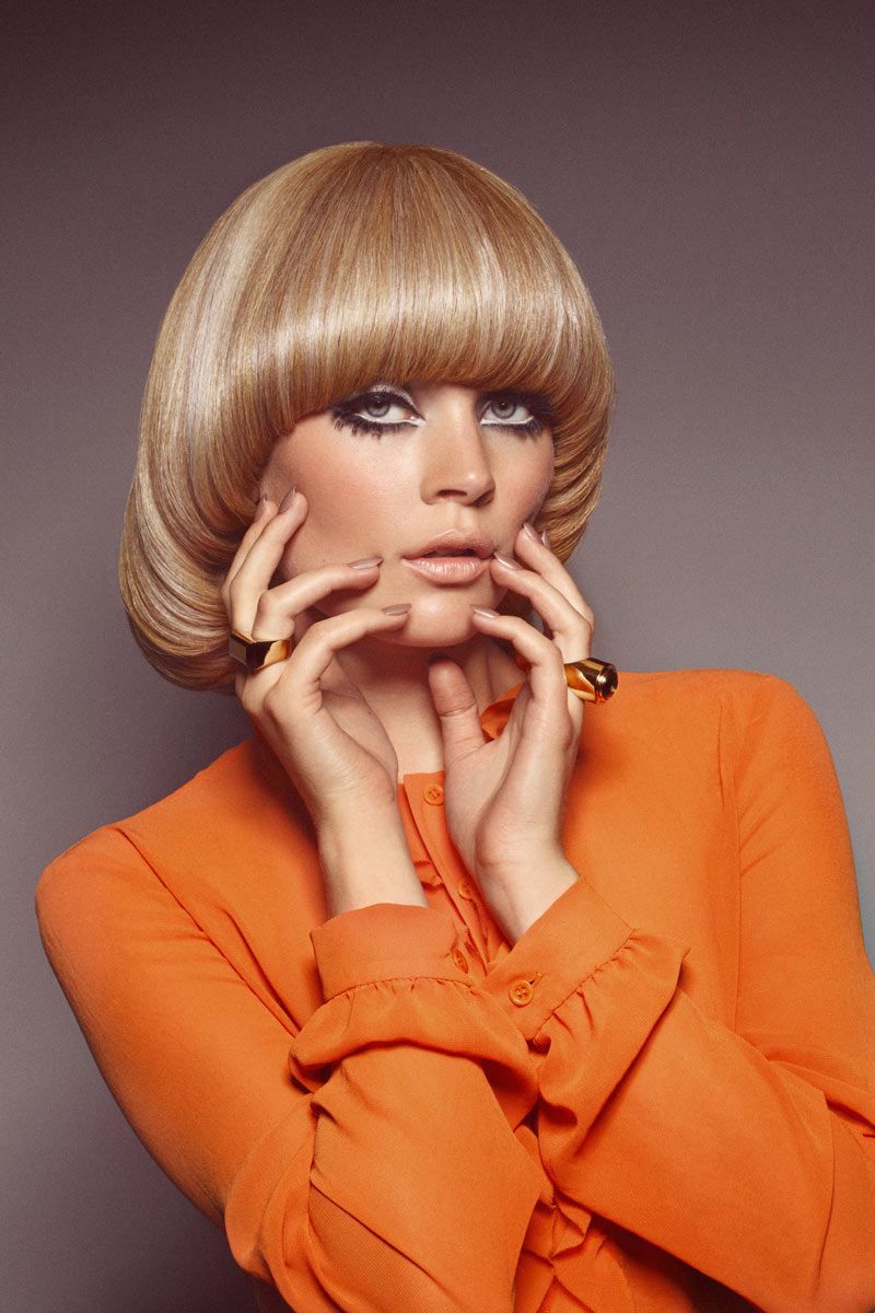 70s hairstyles women mushroom hair