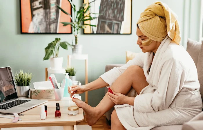 how to give yourself a pedicure at home lede