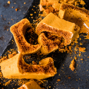 How to Make Honeycomb Candy: Sweet & Easy Recipe