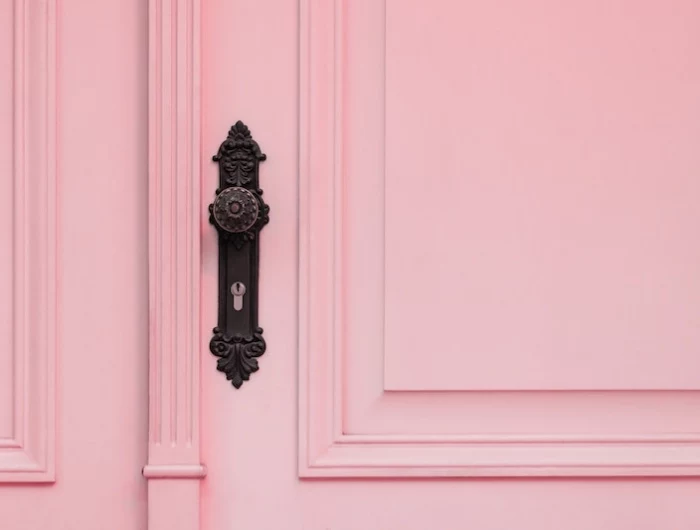 pink door with handle