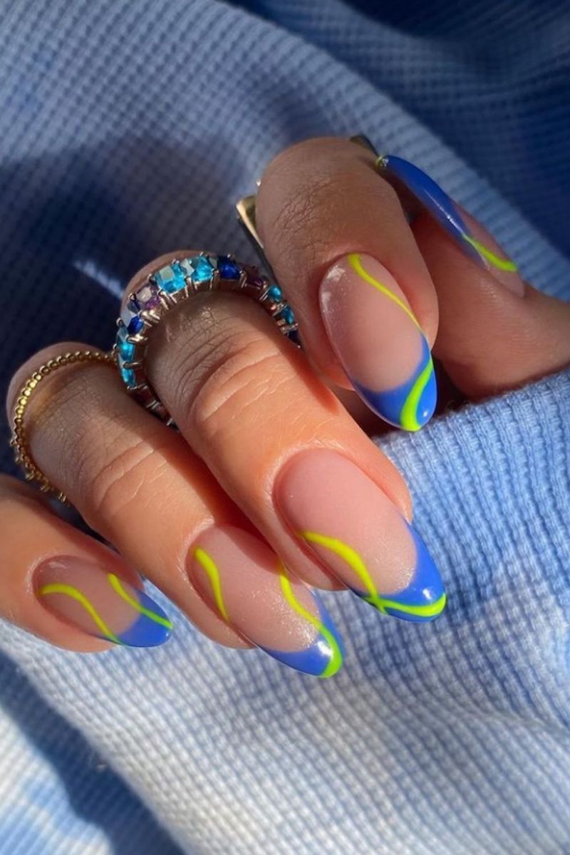 pretty nails in blue and yellow