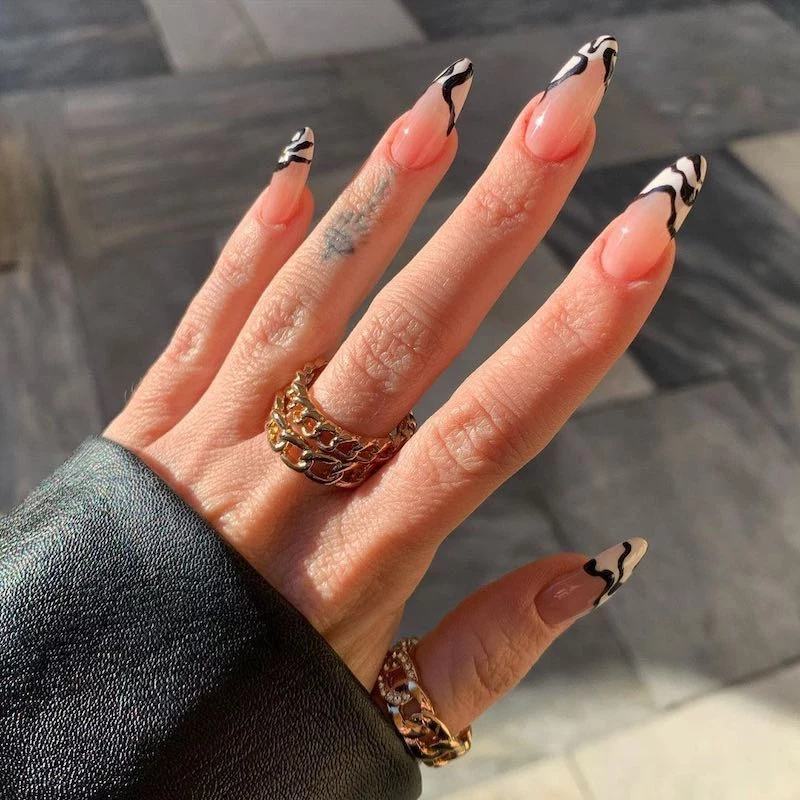 simple nail designs black and white