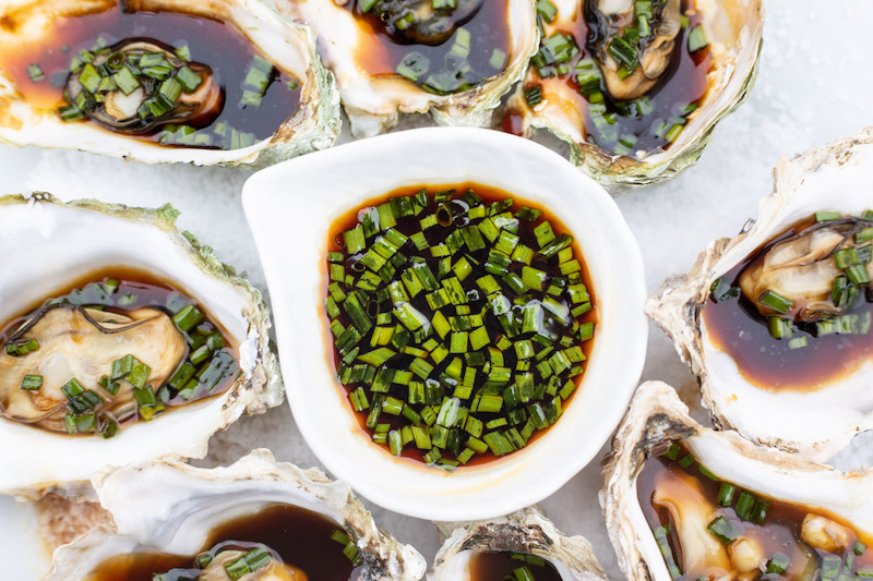valentines dinner ideas oysters with sauce