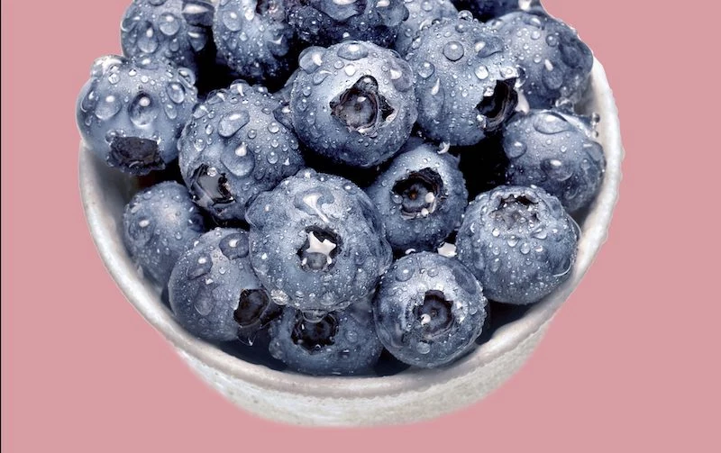 how to pick blueberries at the grocery store