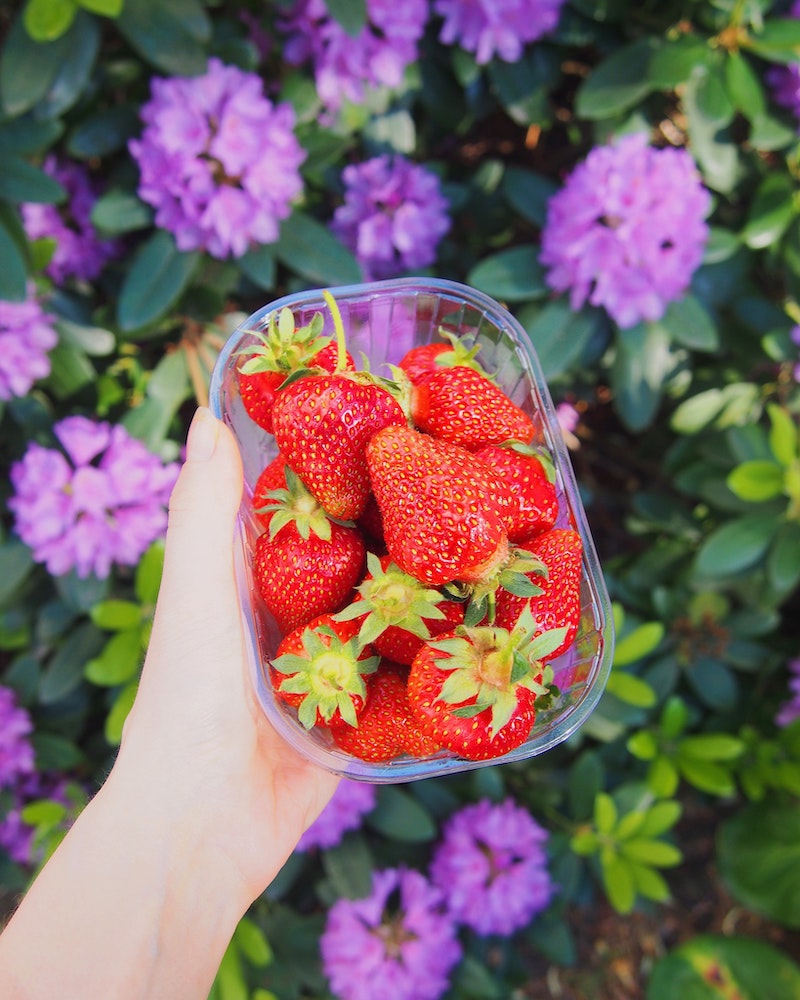 how-to-clean-and-store-strawberries-to-keep-them-fresh-aromatic