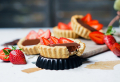 Mini Vegan Tartlets with Silky-Smooth Chocolate & fresh Strawberries