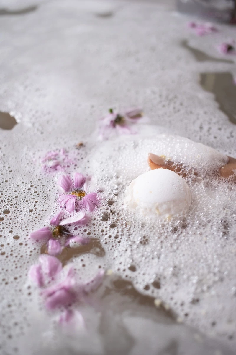 how to make the best smelling bath bombs