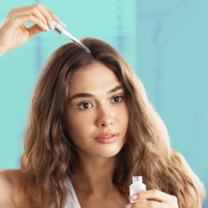 How To Make Your Hair Grow Faster: 5 Essential Oils For Hair Growth