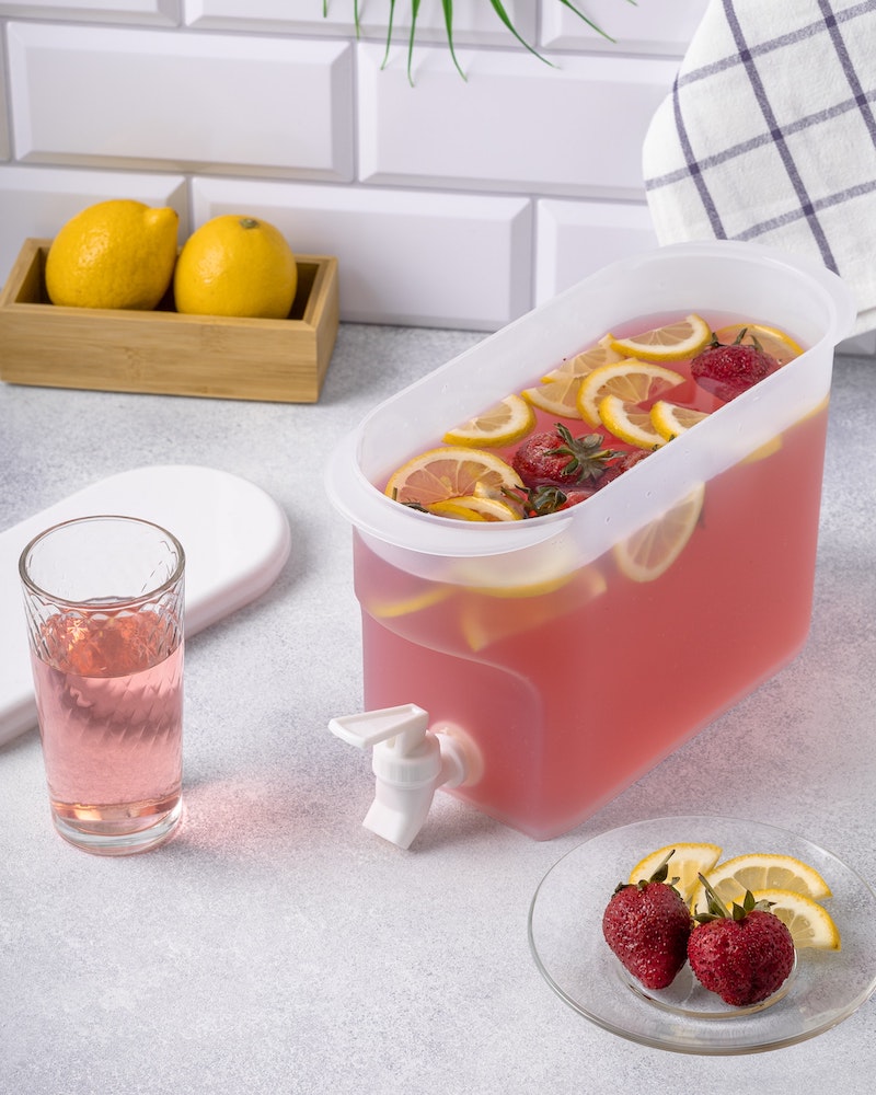 non alcoholic strawberry lemonade punch