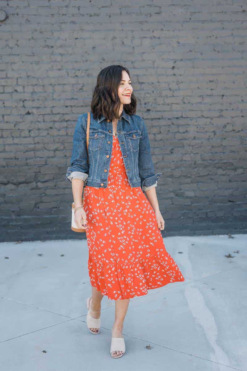 summer outfit inspo red dress with demin jacket