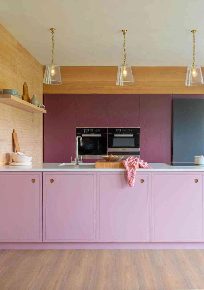 bold kitchen paint colors