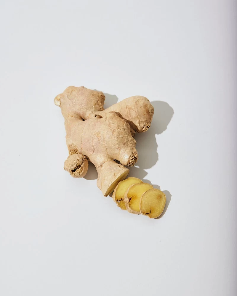 ginger root cut half way in slices